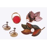 Antik bizsuk, brossok