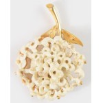 cca 1965 Monet bross, jelzett, h: 7 cm