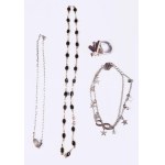 Vegyes bizsu tétel, szép darabokkal.