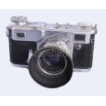 cca 1960 Kiev (Kijev) 4 szovjet gyártmányú fényképezőgép, 35 mm filmformátum, Jupiter-1,8M f:/50 mm objektívvel...