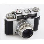 cca 1558/1959 Braun Super Colorette fényképezőgép, kissé ütődött Steinhell München Cassarit 1.28 objektívvel...