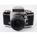 Ihagee Exakta Varex IIa fényképezőgép, Tessar 2,8/50mm objektívvel, kopott bőr tokban.