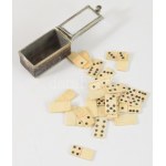 Miniatűr csont dominók, réz tartóban, 4x2,5 cm
