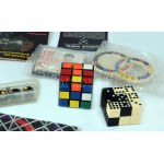 Rerto Rubik játékok, bűvös kocka, stb, hozzá Bűvös Magazin kiadvány.