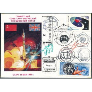 Helen Sharman (1963- ) brit, , Anatolij Arcebarszkij (1956- ), Szergej Krikaljov (1958- )...