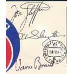 1975 Az Apollo-Szojuz közös űrrepülési program amerikai résztvevőinek autográf aláírása Thomas Stafford (1930-)...