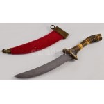 Dísztőr, agancs és réz markolattal, vörös plüssborítású fém hüvellyel, h: 32 cm