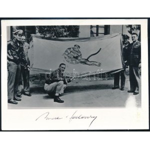 Bruce K. Holloway (1912-1999) amerikai II. világháborús pilóta, repülő ász...
