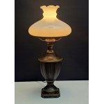 Nádherná keramická stolní lampa s bílým stínidlem - 2. polovina 20. století.