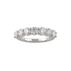 14K GOLD RING WITH 1 CARAT OF DIAMONDS