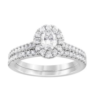 425 LG GOLD RING WITH LAB GROWN DIAMONDS