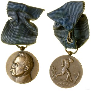 Polska, Medal Dziesięciolecia Odzyskania Niepodległości, 1928, Warszawa