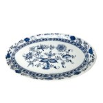 xOnion Pattern / Henrietta Porcelain Serving Tray, 34 cm | Dubí, Czechoslovakia, 1960s