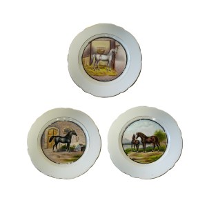 Hand-Painted Porcelain Plates | Horses Motif | Set of 3 | Ø 19 cm | Marked | Vintage