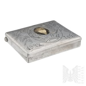 ZSRR Sztuka Okopowa Ręcznie Wykonana Papierośnica