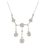 Necklace, first half of the 20th century.