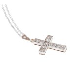 Pendant in the form of a cross with a chain, 1st half of the 20th century.