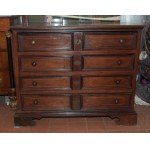 Rectangular chest of drawers in walnut wood with four drawers Central Italy, late 17th century