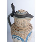 Beer pourer April 3, 1901