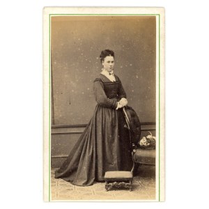 Woman in mourning dress, 1860s (406a)