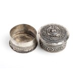 Burma solid silver box - 19th century
