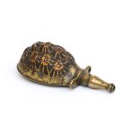 Gunpowder flask in tortoiseshell - Italy or France, late 17th - early 18th century