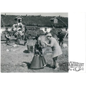 JANINA SEREDYŃSKA, MIECZYSŁAW KALENIK, „Noce i dnie”, fot. W. Rozmysłowicz, 1977