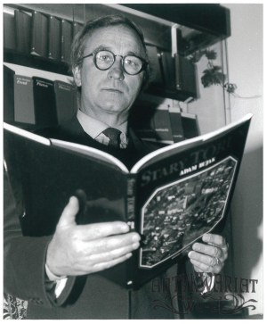 ADAM BUJAK, prezentacja albumu „Stary Toruń”, Dom Księgarza, fot. A. Urbanek, 1993