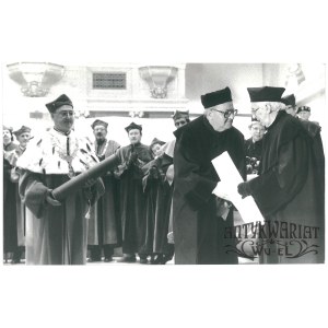 GUSTAW HERLING-GRUDZIŃSKI, doktor h.c. UAM, Poznań, fot. R. Królak, 1991