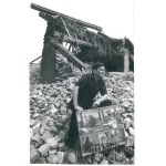 PAWEŁ WRÓBEL, primitivist painter, Szopienice, photo by Seko, 1978.