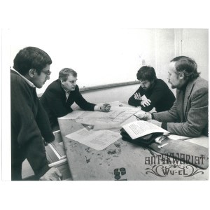 WARSZAWA, Politechnika Warszawska, zajęcia na Wydziale Architektury, fot. W. Rozmysłowicz, 1982