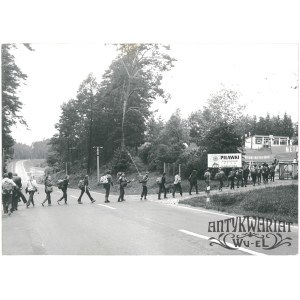 PIŁAWKI near Ostróda, tourists at the Grunwald rally, photo by St. Moroz, 1971