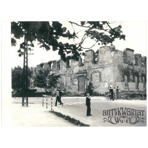 WĘGORZEWO, zamek krzyżacki w odbudowie, fot. St. Moroz, 1971