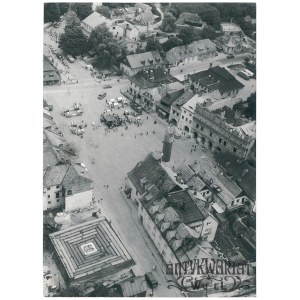 KAZIMIERZ DOLNY, rynek z lotu ptaka, fot. Łokaj, 17.08.1979