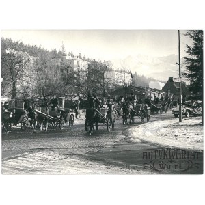 ZAKOPANE, konne dorożki na Krupówkach, fot. CAF, 1971