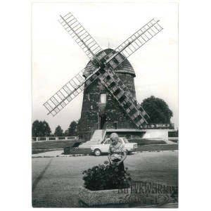 GRODKÓW (pow. Brzeski), kawiarnia w odrestaurowanym wiatraku, fot. CAF, 1974