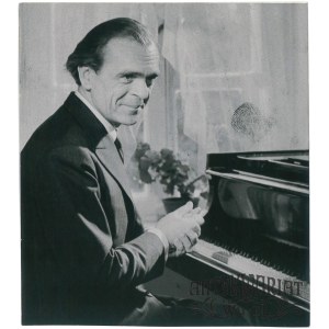 WITOLD MAŁCUŻYŃSKI, pianista - recital w Zakopanem przed tournée po Polsce, fot. CAF, 1960