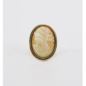 Anello con cammeo