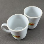 Sada dvou porcelánových hrnků - Jacek a Agatka - 70. léta 20. století.