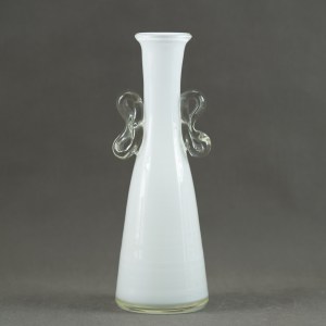 SŁUCZAN-ORKUSZ Jerzy - Tarnowiec Glassworks - Butterfly vase - 1970s.