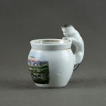Commemorative mug with a cat and a view of Zakopane - Early 20th century. [souvenir].