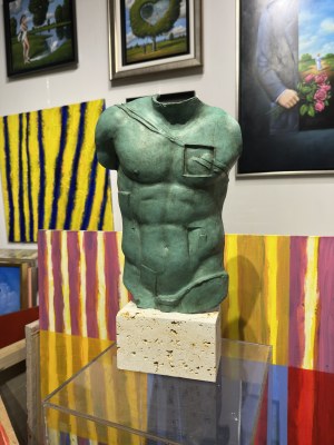 Igor Mitoraj, Perseusz