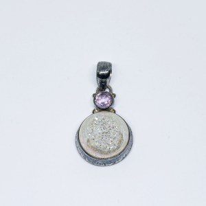 Sterling silver pendant with oxidized and pink Quartz