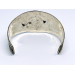 Bracelet argenté de style oriental