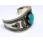 Silver-plated eastern style bracelet with turquoise