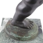 Putto s trojzubcem