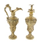 Pair of pourers