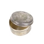 Silver pillbox 800