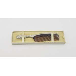 Comb