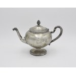 Empire type jug with hinged lid